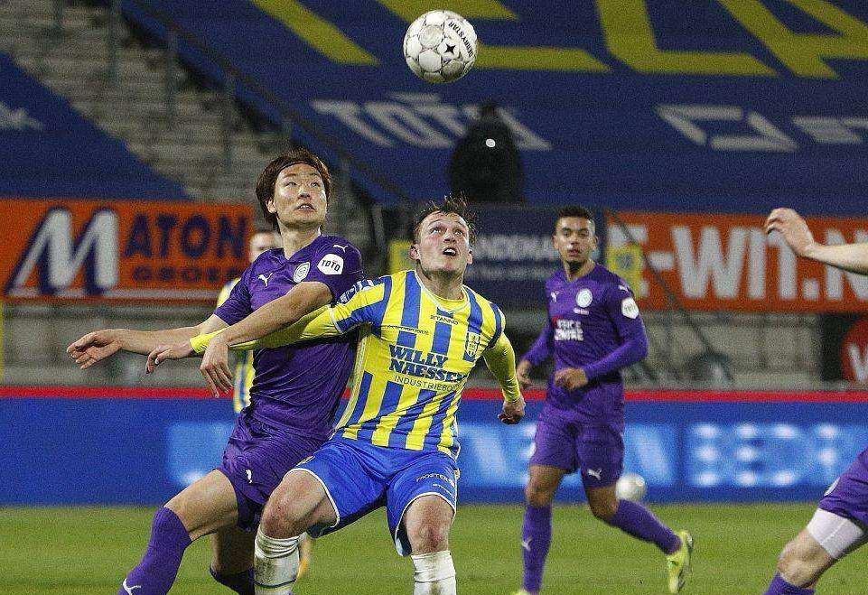 在国际网坛 在国际网坛