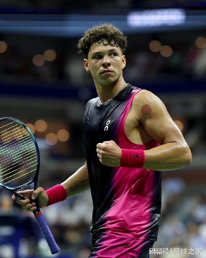 核心地位的 核心地位的